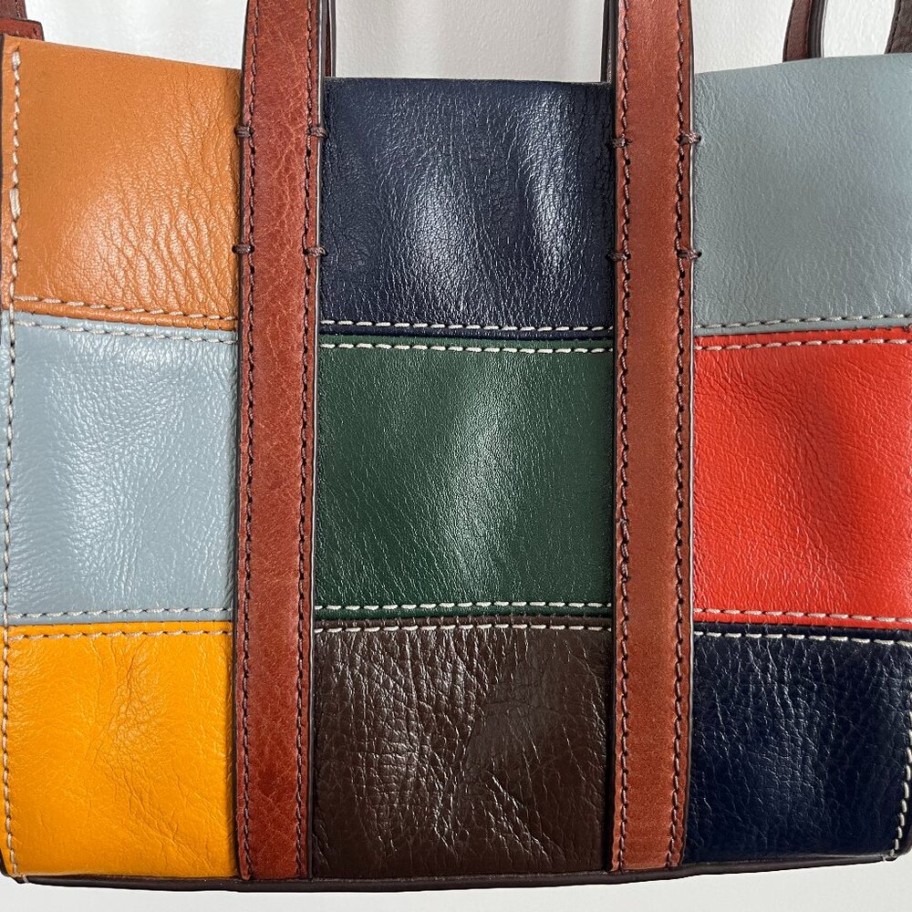 FOSSIL~ Multicolor Leather Crossbody Bag w/ Turnlock & Brass Tone Hardware - Picture 7 of 15